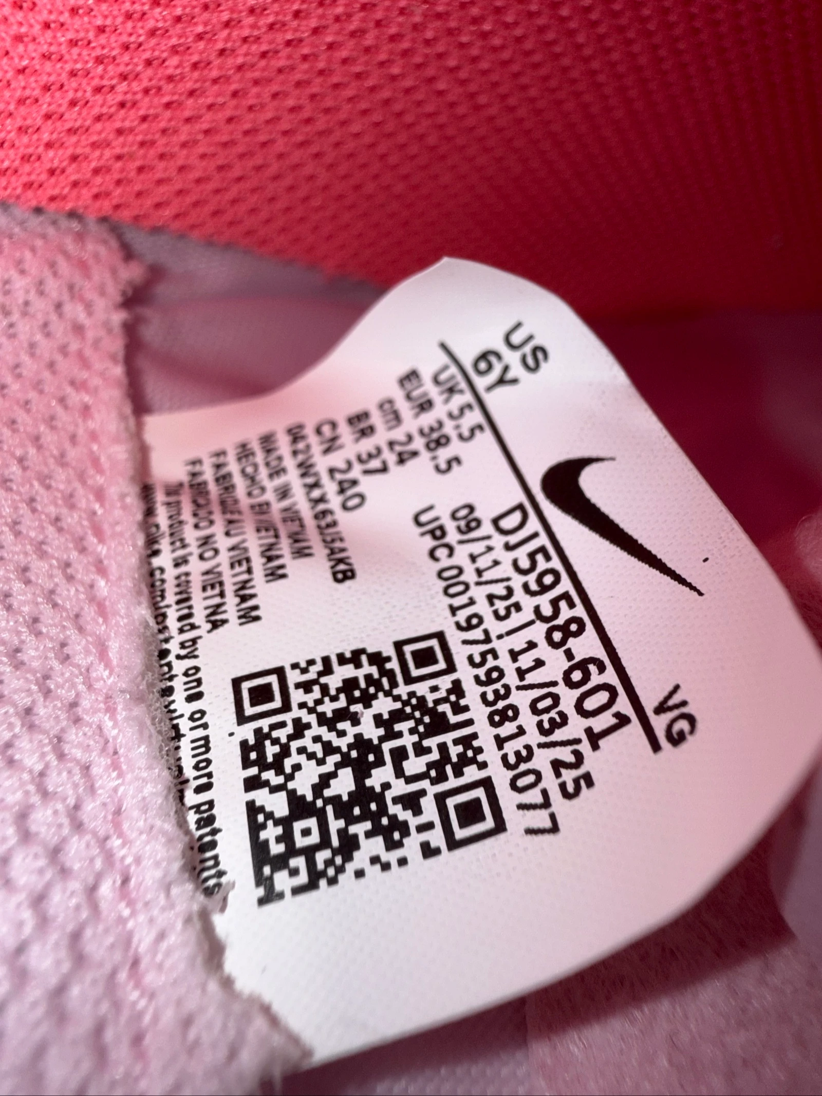 Crampones rosa y negro JR vapor max club FG/MG 38,5 – photo 4